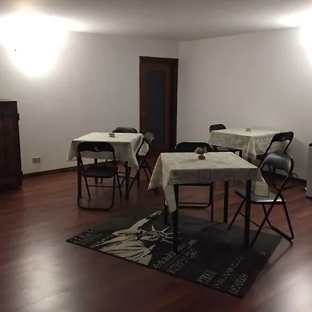 Gæstehus Tra Mare E Monti *