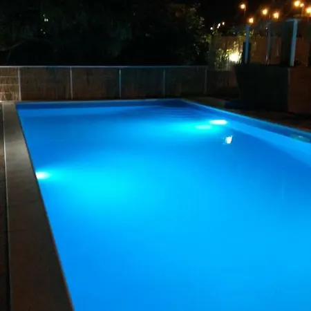 Tra Mare E Monti Konukevi Giarre