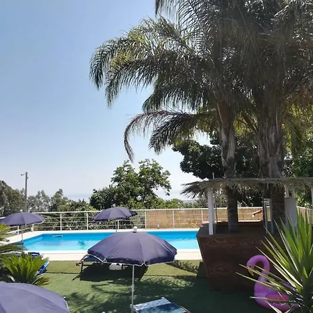 Konukevi Tra Mare E Monti Giarre