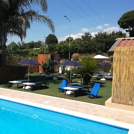 Konukevi Tra Mare E Monti Giarre